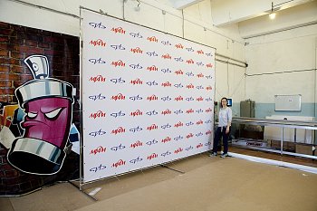 Печать на баннере и сетке - фото работ