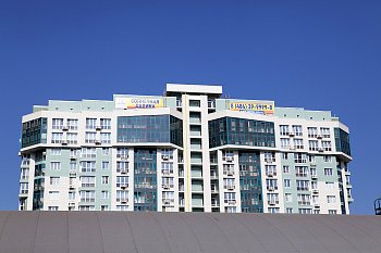 Печать на баннере и сетке - фото работ